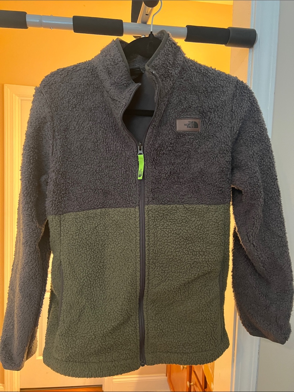 The North Face Kids Two-Tone Sherpa Fleece Jacket in Charcoal & Olive
